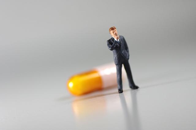 产业狂飙股价磨底，创新药的三重拐点终于来了？