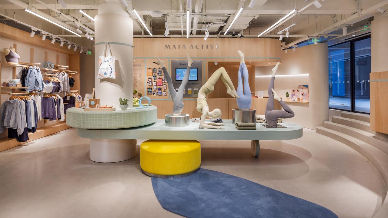 安踏收购国产瑜伽品牌MAIAACTIVE，发力女性市场