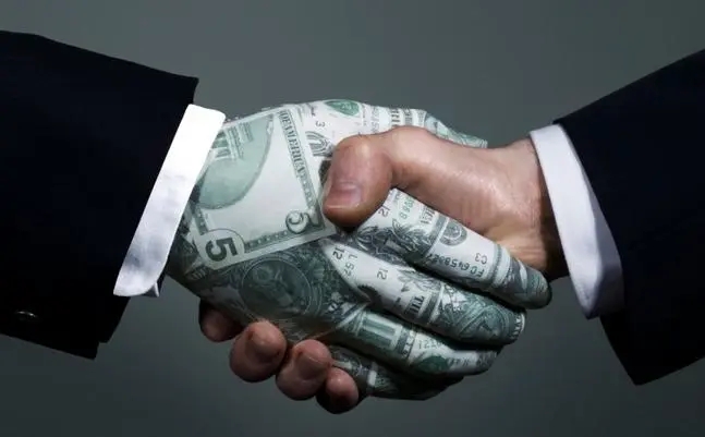 “今年嘴最硬的投资人”