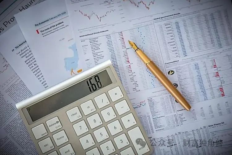 华泰柏瑞爆款基金规模缩水98.8%，牛勇神操作，2年半亏损53.83%