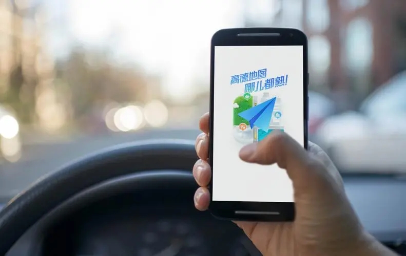 “蒙眼狂奔”的高德，正在拼命透支有限的未来