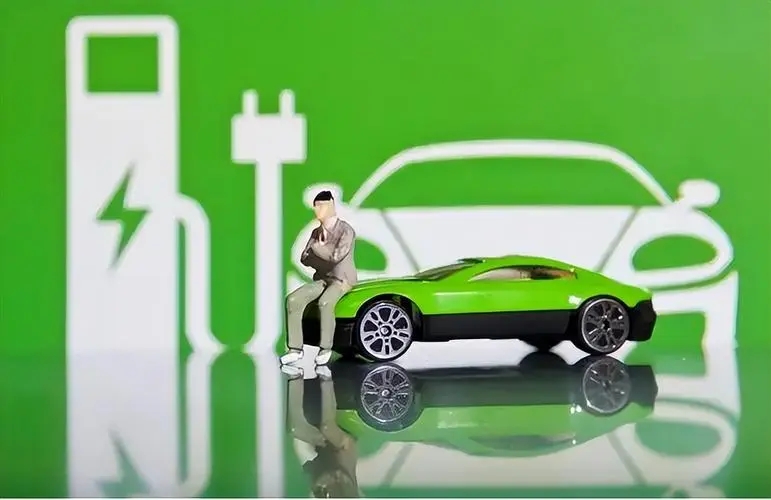 新能源汽车推动车市变局，中国品牌加速崛起