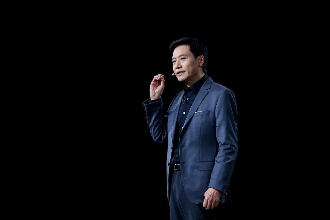 雷军宣布暂别小米手机发布会，Q4小米手机跌出国内市场前五