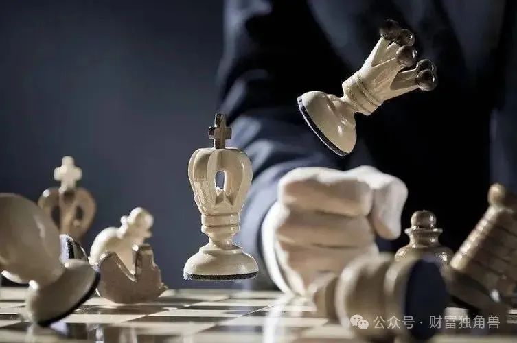 前海开源名将崔宸龙业绩“大变脸”，押注海源复材致基金回本无望？