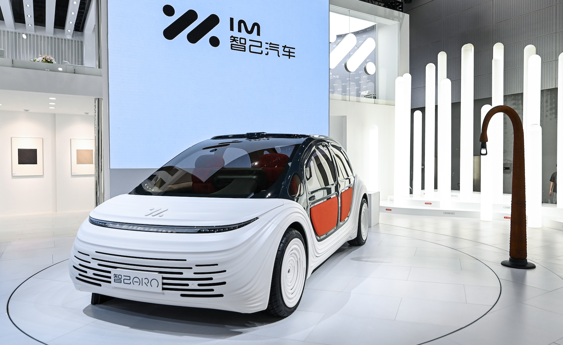 B轮砸了80亿，国家队又进场了