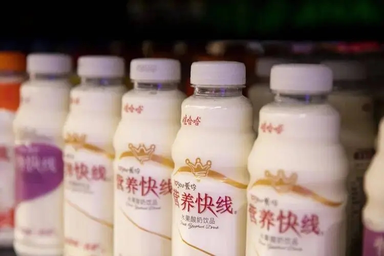 宗庆后去世,农夫山泉跌倒?