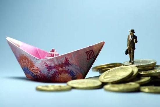 富安达新兴成长年化收益倒数，引入国泰明星经理难堪大任？