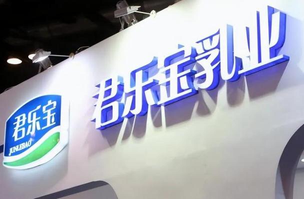 君乐宝带病闯关IPO，资产负债率超70%，激进扩张隐忧显现