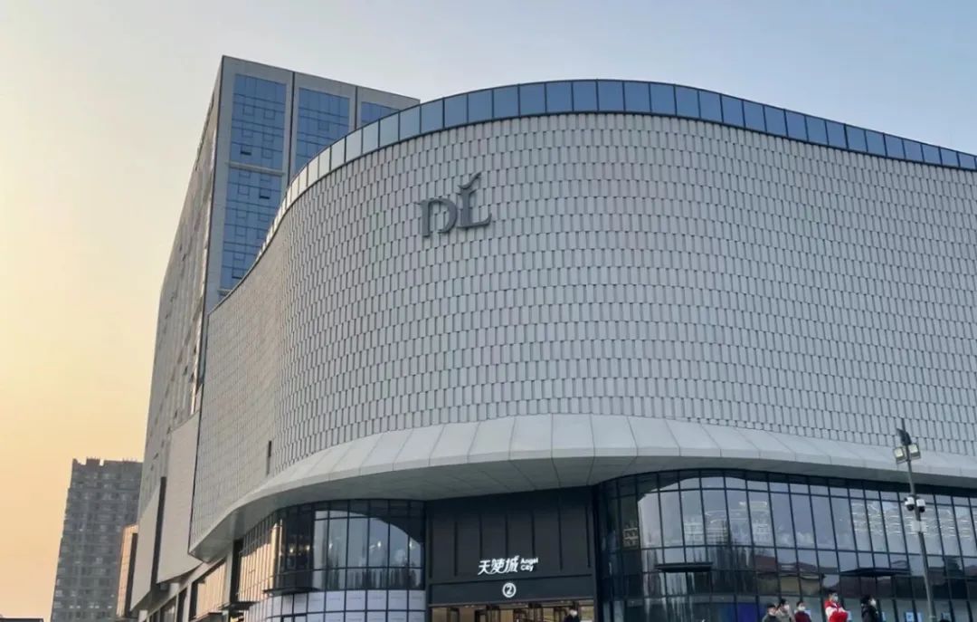 雷军马云夸赞的商超，走向线上