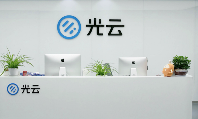 “85后”湖南富豪怒告中融信托！