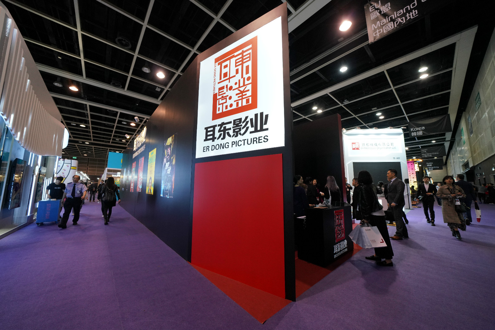 “坑哭”耳东影业项目投资人，“爆款收割机”老板失联3年