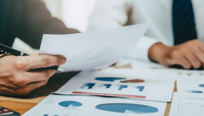 泰信基金董山青现清仓式卸任，继任者王博强基金曾跌超40%