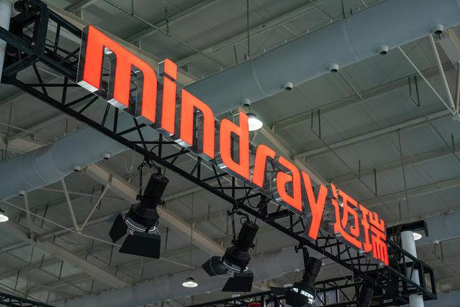 利润破百亿，营收增速持续下跌，迈瑞医疗“喜忧参半”