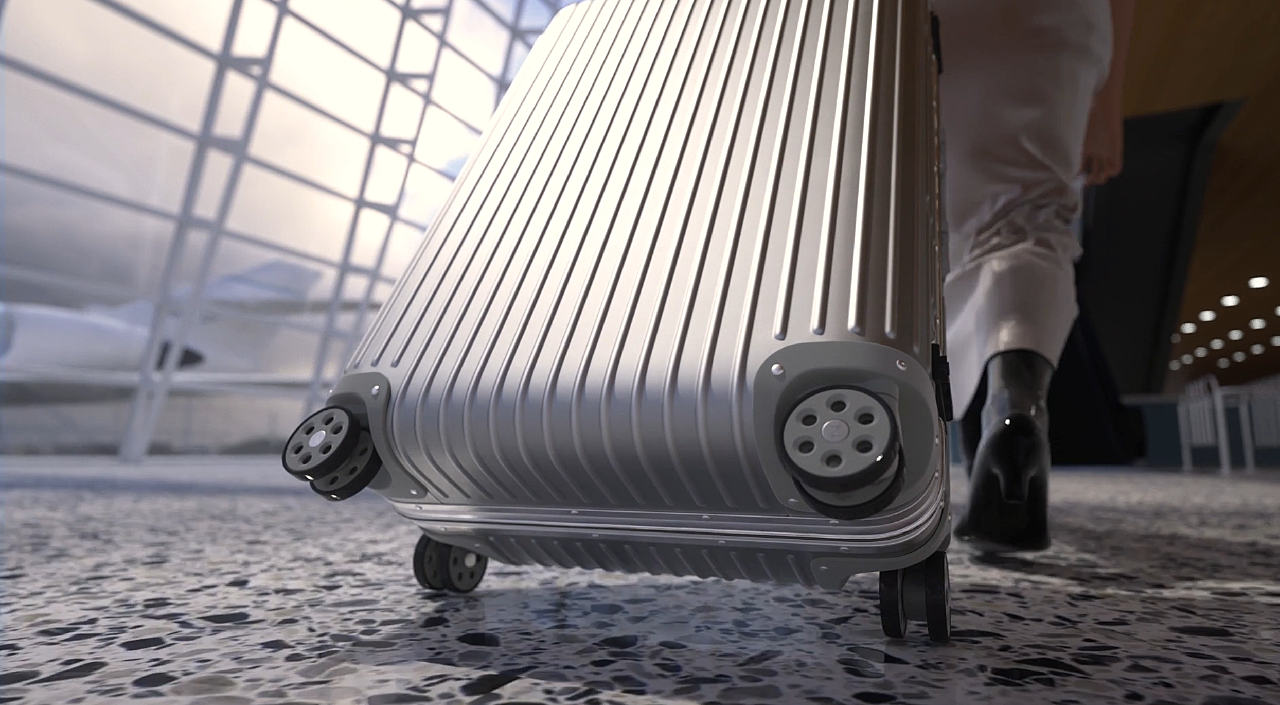 这家全球行李箱龙头，在LV手中重生