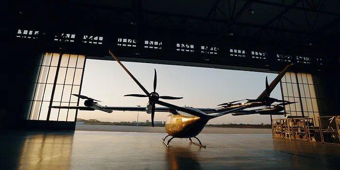 “为了投低空，老板让我去学飞机驾照”