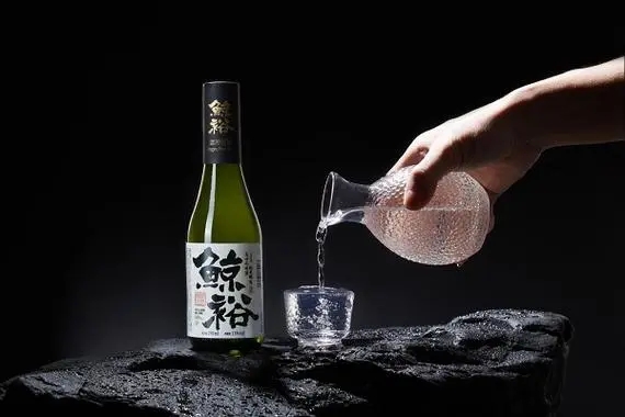 梅花创投领投，“鲸裕清酒”完成数千万元天使轮融资