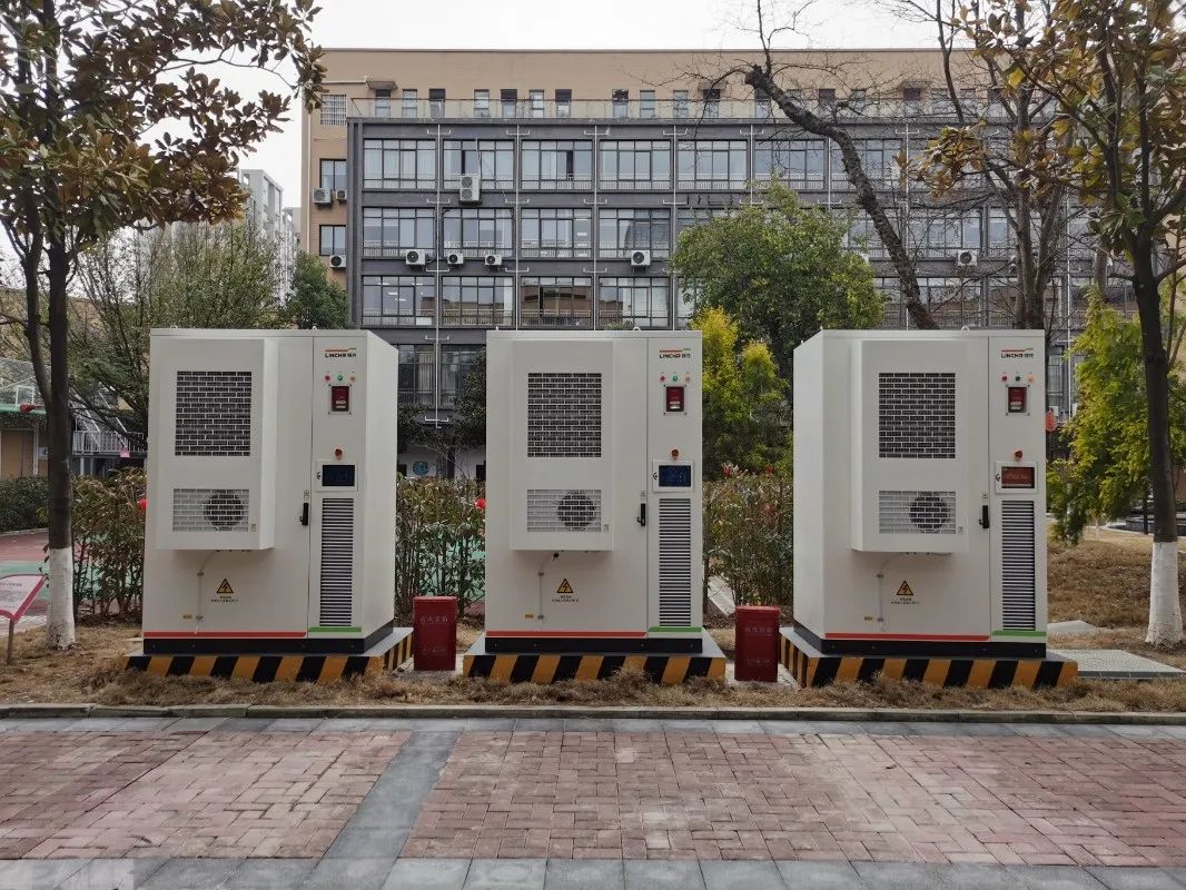 新能源汽车充换电解决方案提供商领充新能源完成近亿元新一轮融资