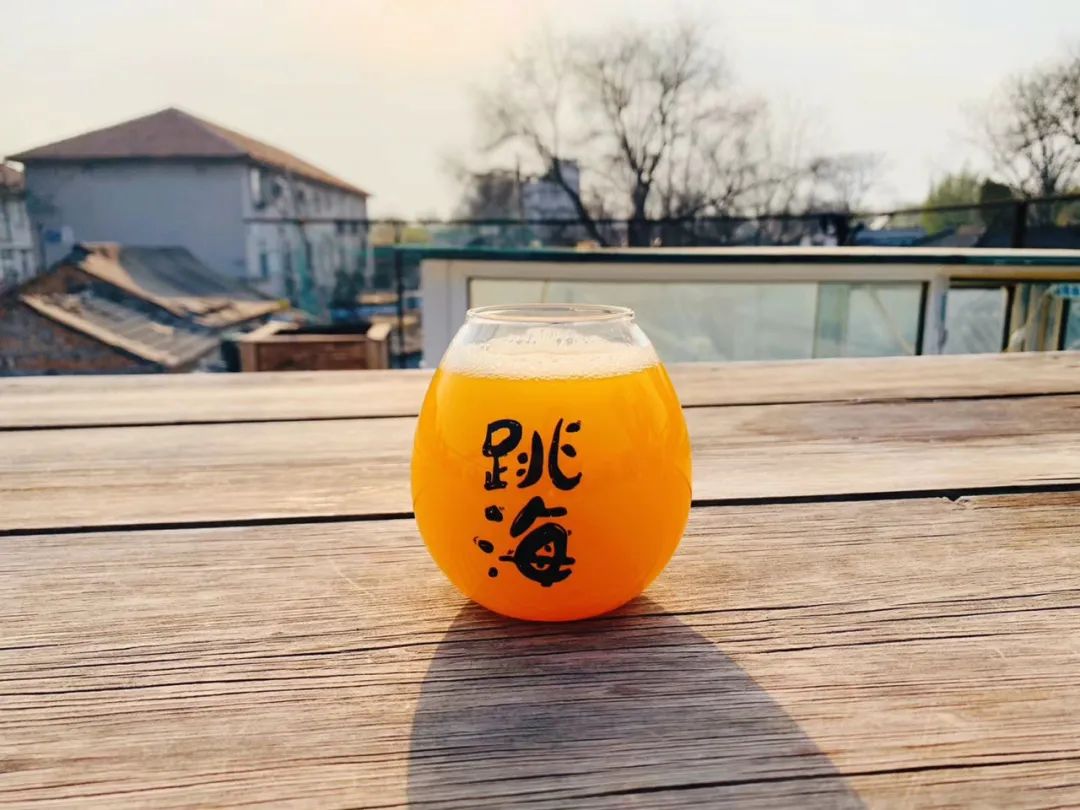 挑战者创投出手，投了一个连锁小酒馆