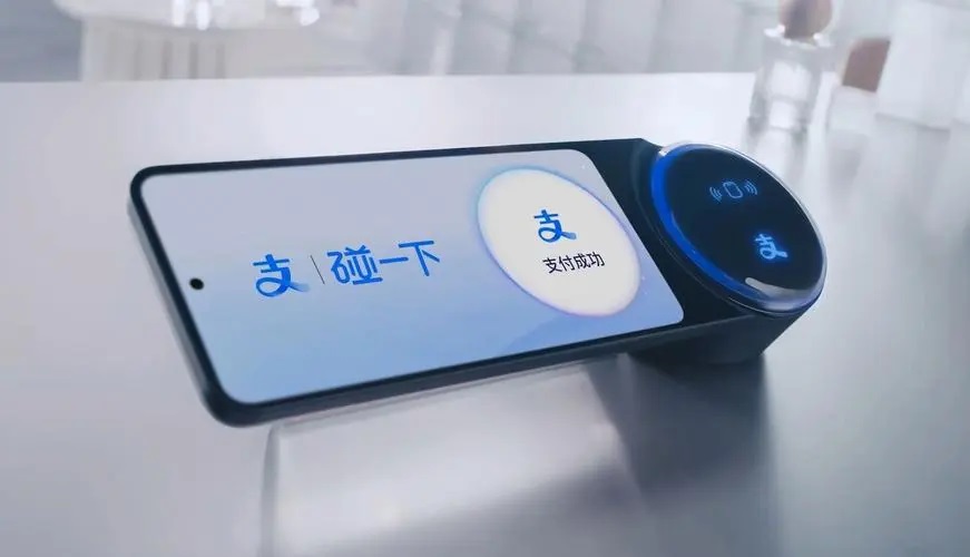 “碰一下”，不止做支付