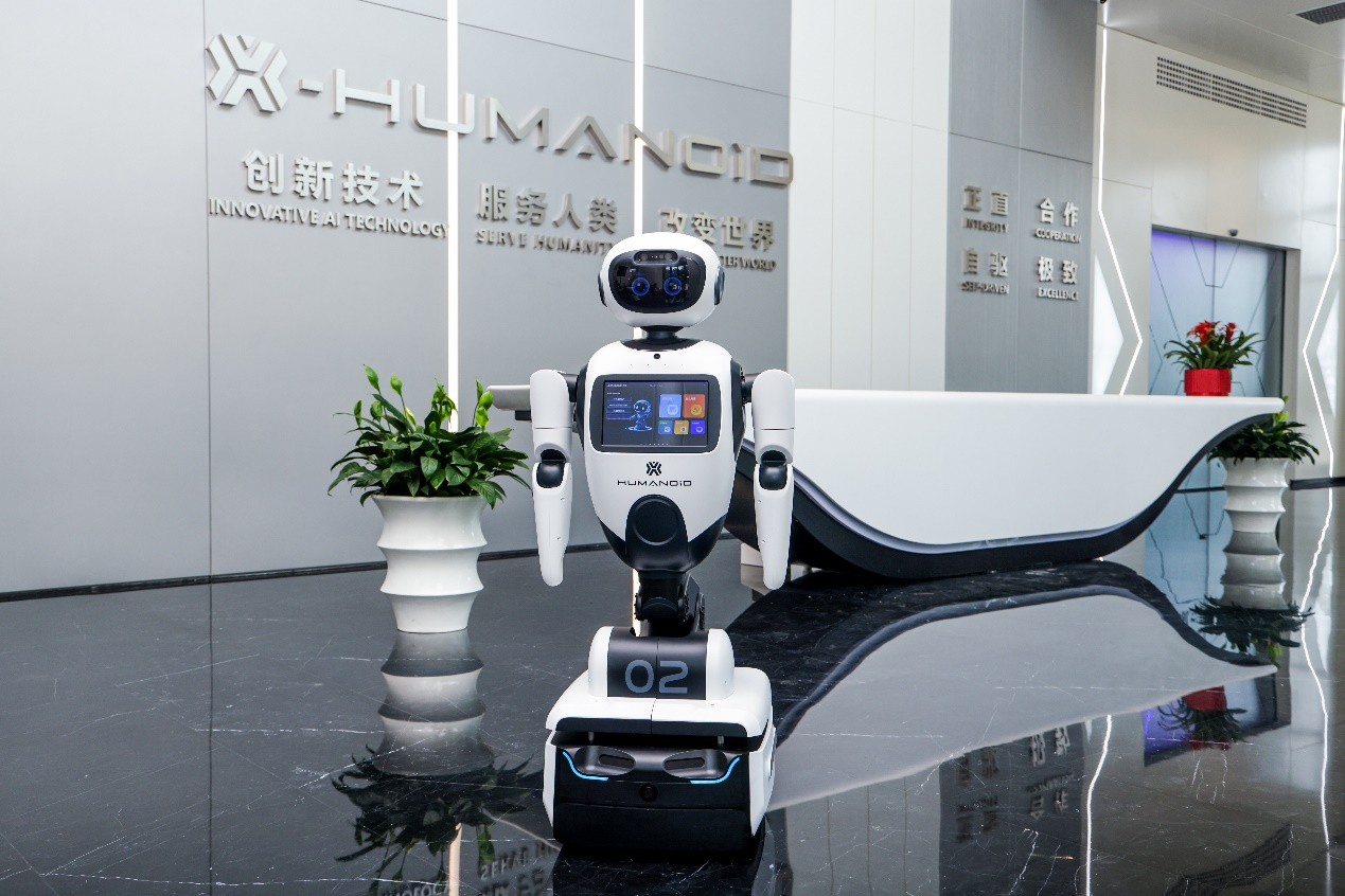 魔法原子完成1.5亿元天使轮融资，具身智能赛道再添一员猛将