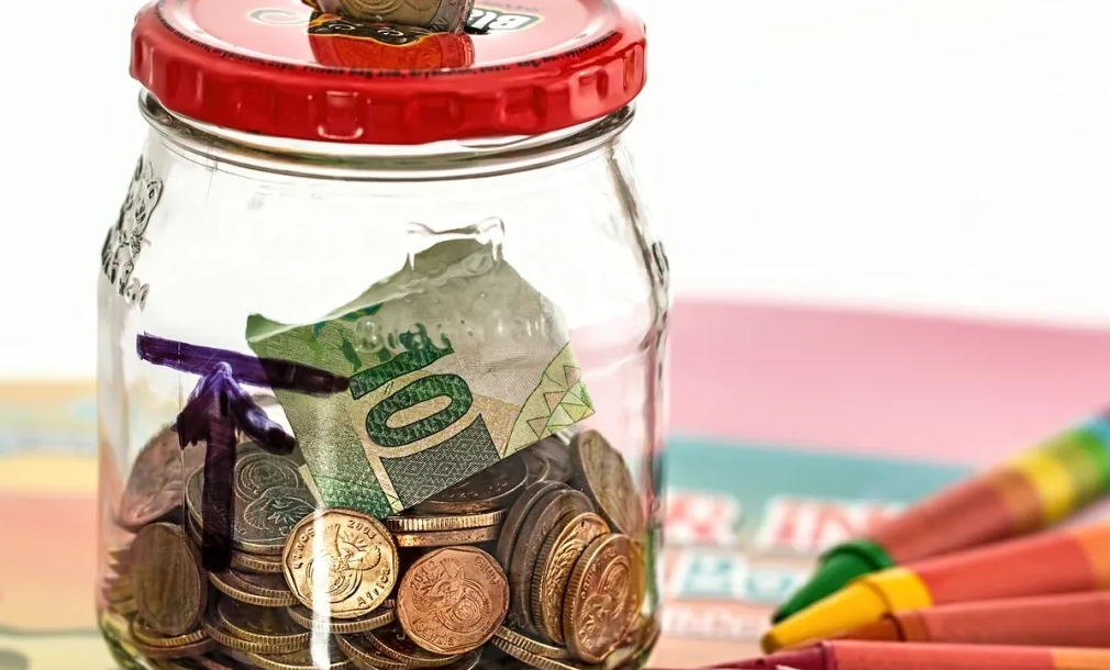 长信基金烦恼缠身：副总经理离任、量化权益产品艰难求生