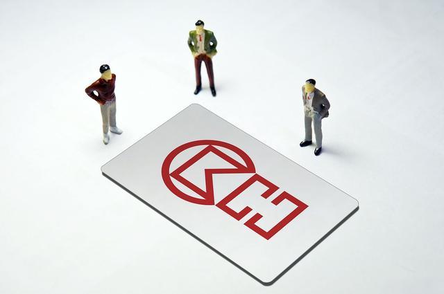 228亿美元接盘李嘉诚港口！贝莱德什么来头？