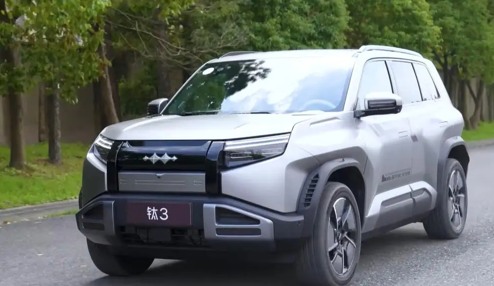 中国汽车行业的最大“黑马”，可能会是方程豹