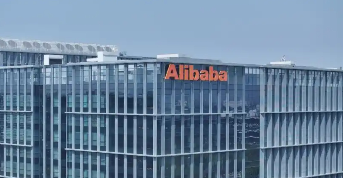 阿里，超百亿“杀”入