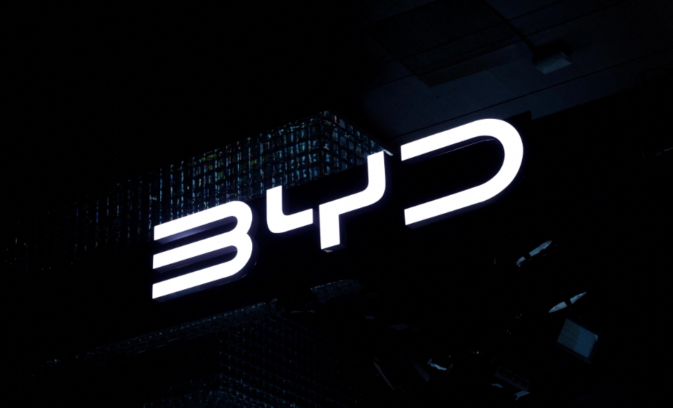 挡位设计反常规？任何形式的“黑公关”都不应该被接受