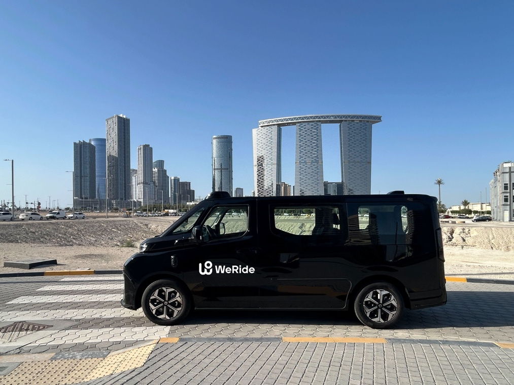 文远知行一季报:35%毛利率领跑行业,Robotaxi收入占比大增