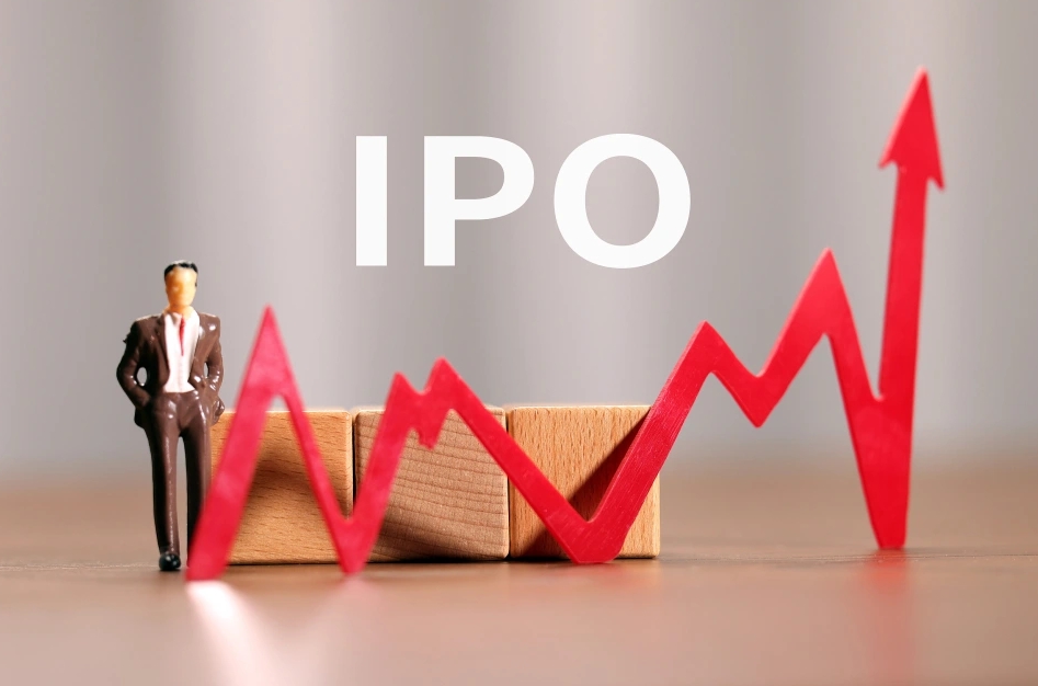 腾讯押注的小巨人,转战港股IPO