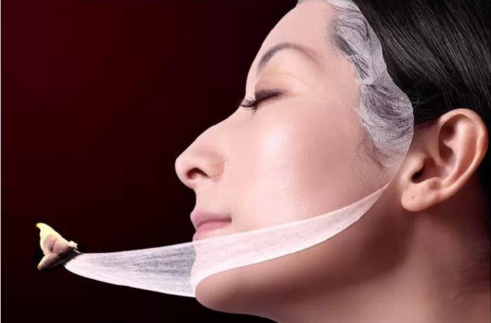 李佳琦带火的绽媄娅遭“突袭”，背后是万亿科技护肤市场争夺战！