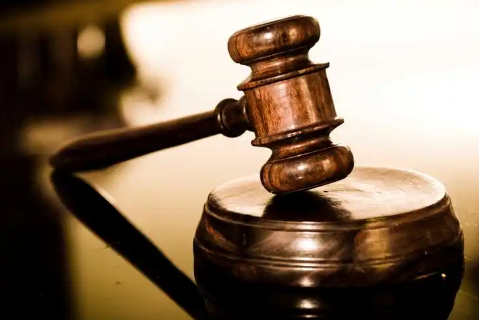 万亿宁王PK百亿中创新航，“战火”已5年！