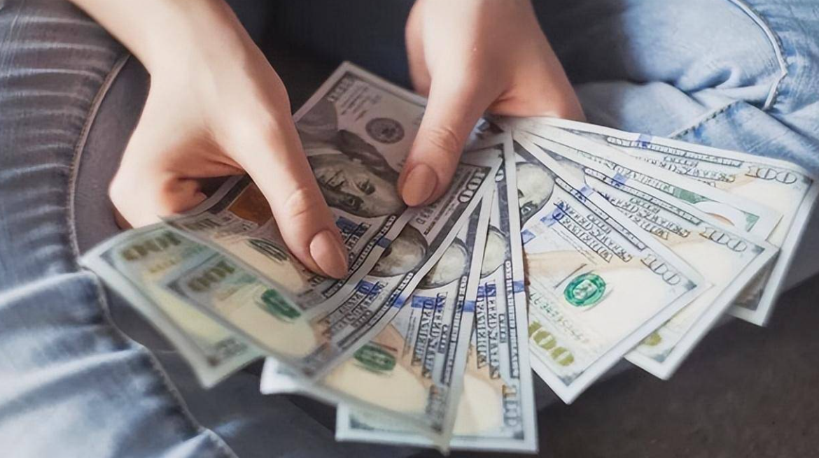 她卖掉湖人，赚了148倍