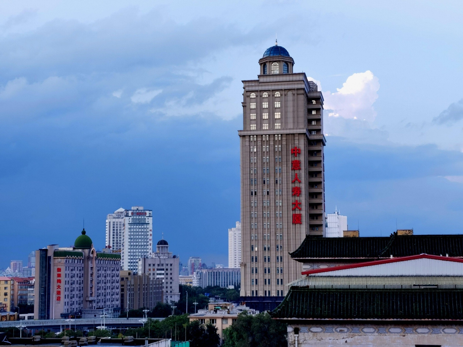 童天喜掌舵中意人寿：逾六成净资产蒸发，三大挑战待破局