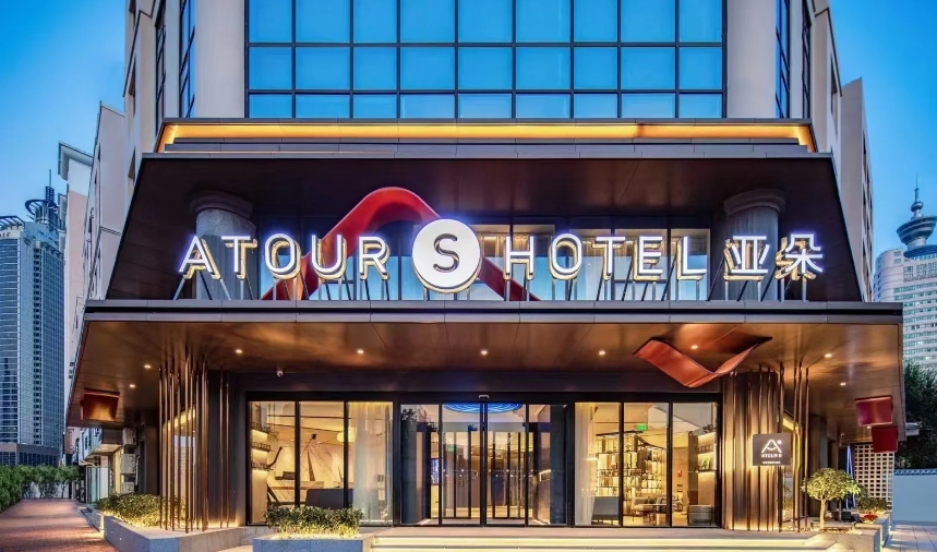 要去香港IPO了，中产最爱的酒店