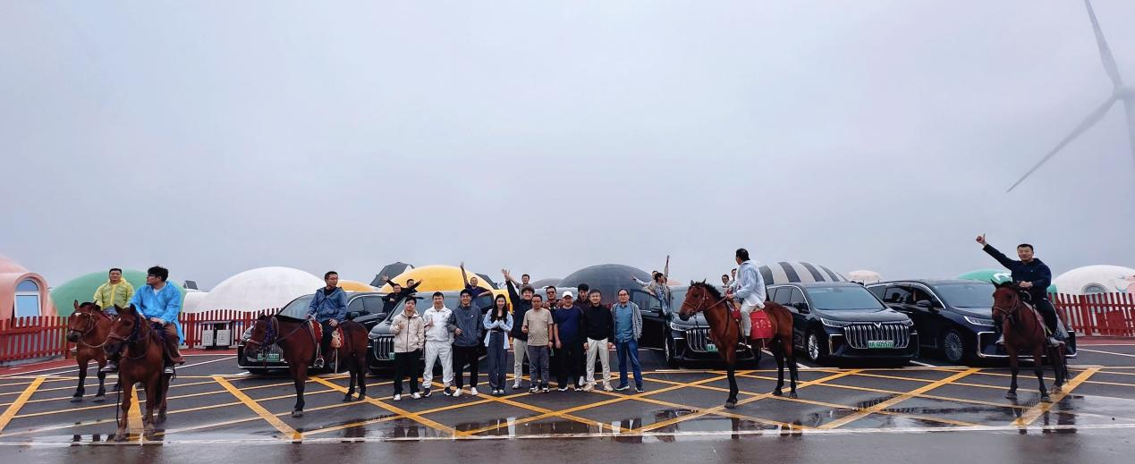 五载同行！艾雨汇自驾草原天路活动圆满落幕，共探品牌传播新未来