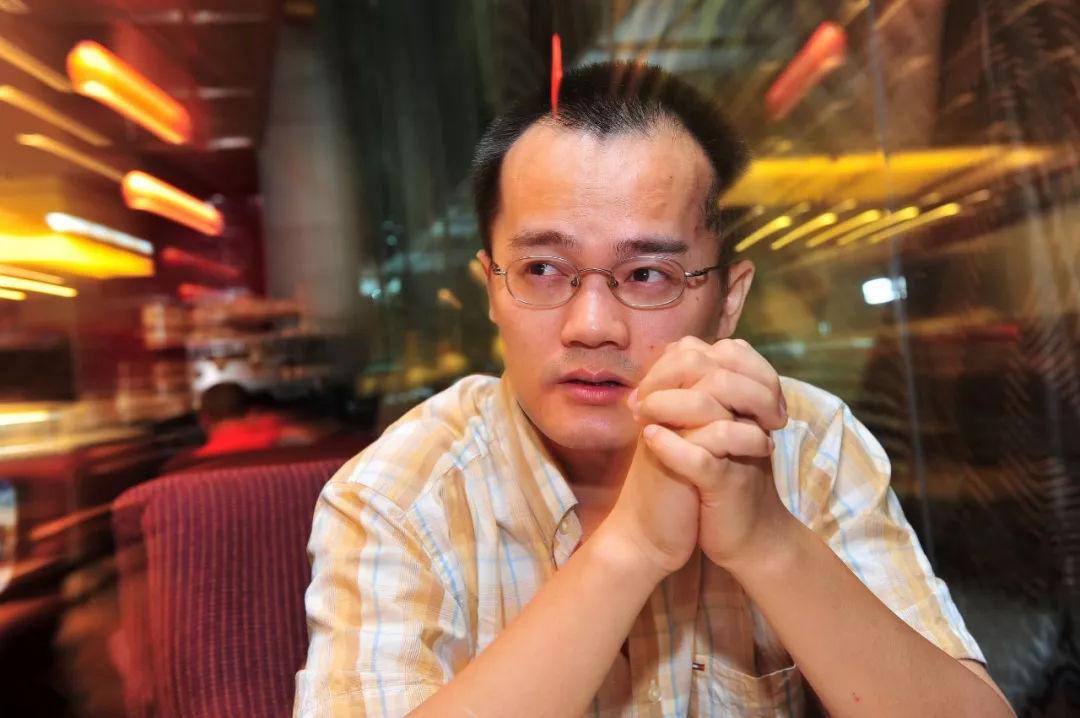 王兴，投了个泳池机器人