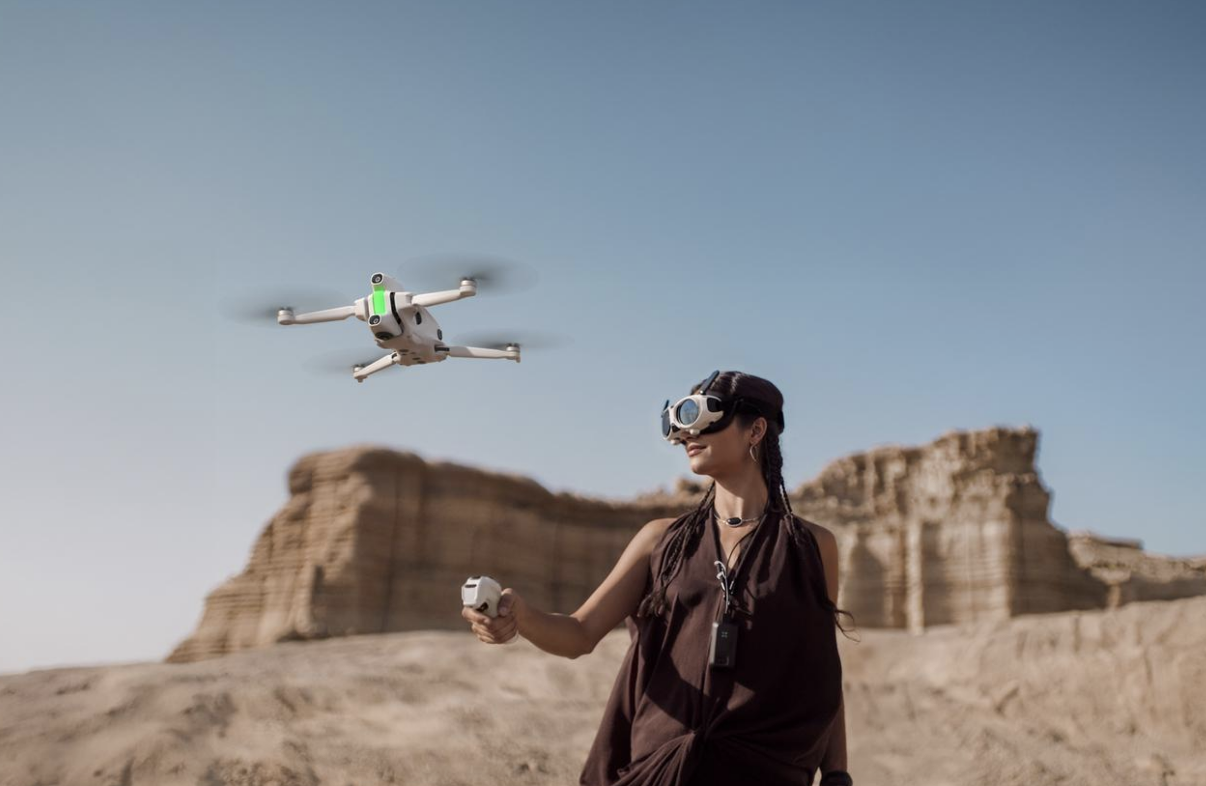 影石创新：2025年营收98.58亿元，同比大增76.85%