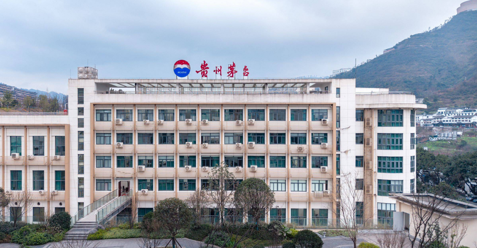 茅台“钱袋子”失守！财务总监蒋焰被查，万亿酒企的治理困局何解