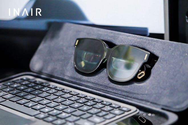 君联、高瓴等投资，AR眼镜研发商多屏未来完成千万美元A+轮融资