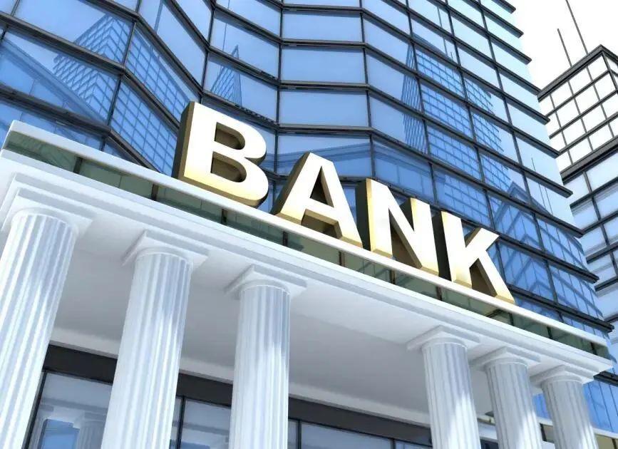 2025民营银行业绩观察：中小机构分化中重塑生存法则