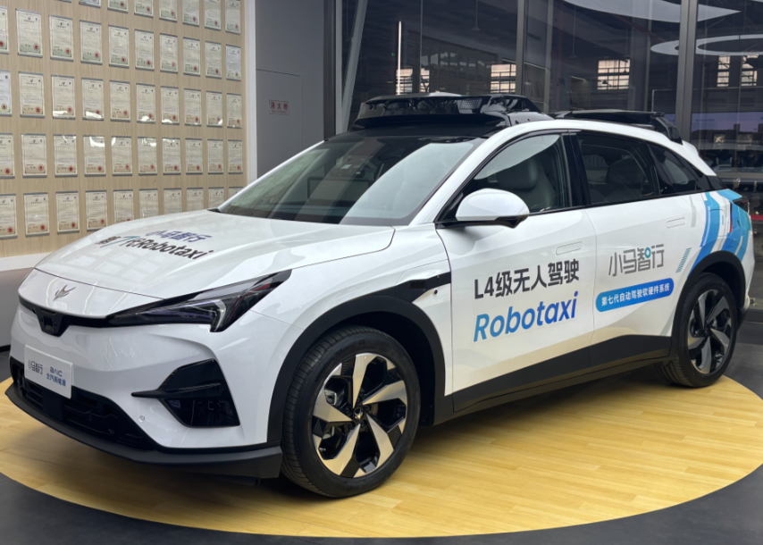 小马智行:Q1营收2.36亿元同比增长145%,Robotaxi乘客车费收入大涨456.5%