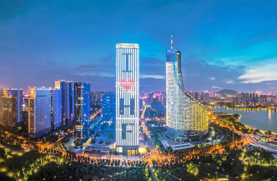 长鑫过会，万亿浮盈：合肥模式的四个反人性设计