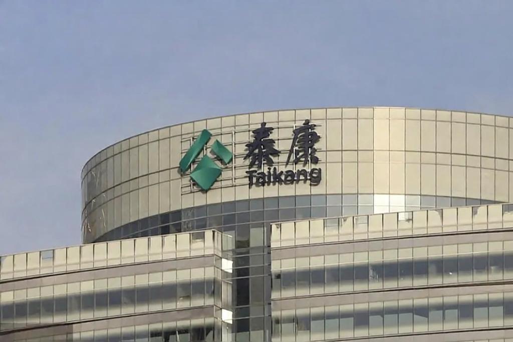 陈东升交权，刘挺军能否守住“利润王”宝座？