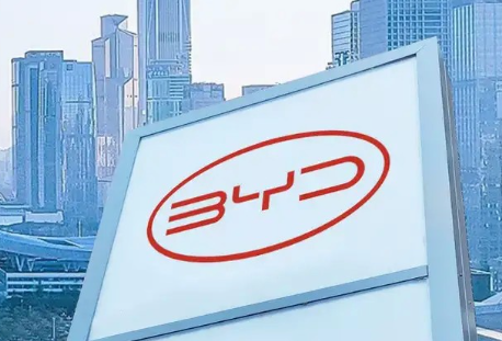 比亚迪再夺中国车企销量冠军，8月销量44万辆